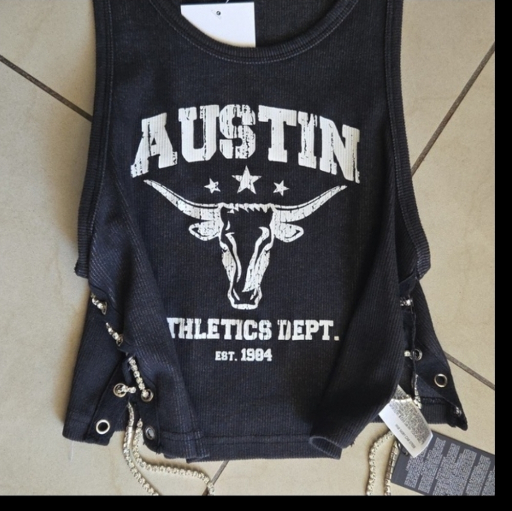 Austin Graphic Tank Side Rhinestones Chain Details - Black